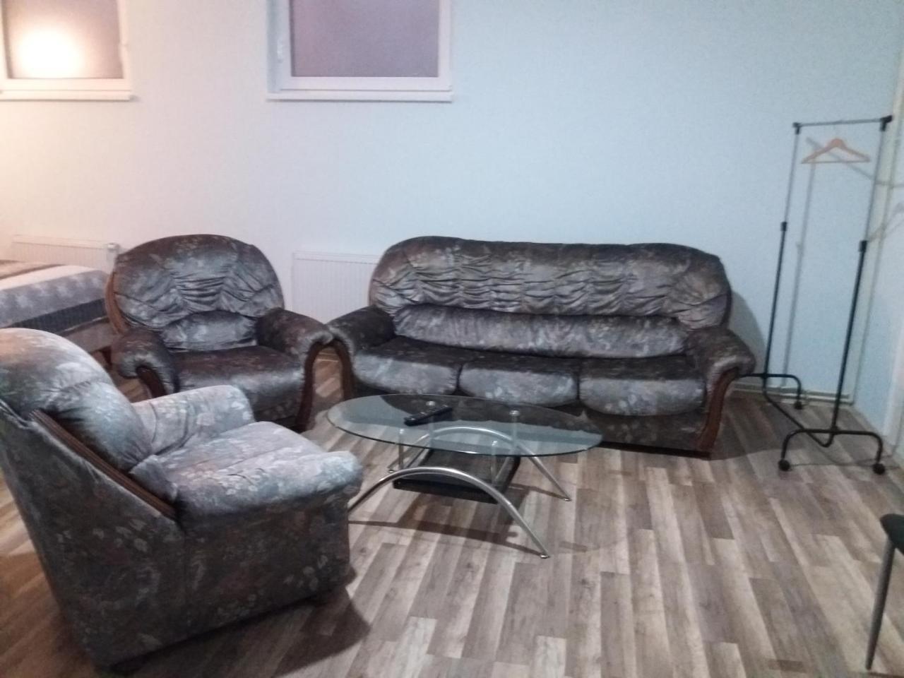 Kikinda Bed&Breakfast Intermezzo Caffe מראה חיצוני תמונה
